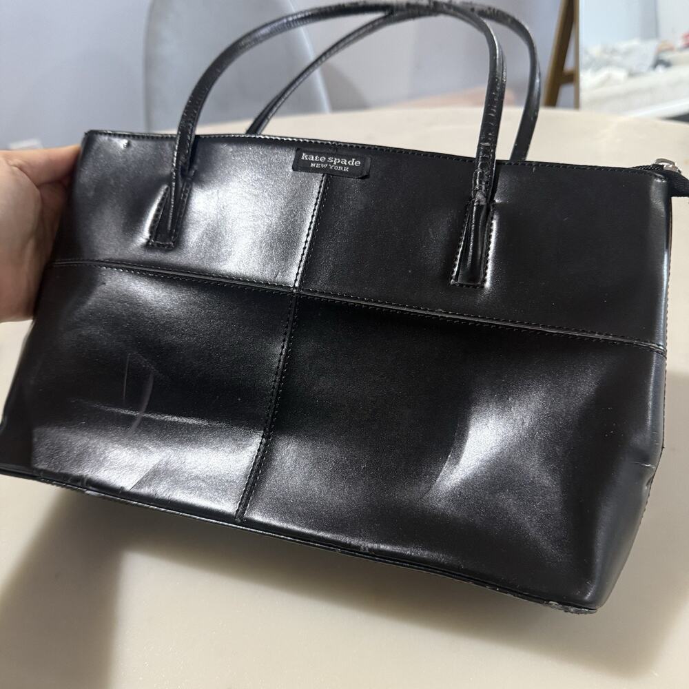 Kate Spade Black Satchel Shoulder Bag Structured Logo Plague Zip Top Chic